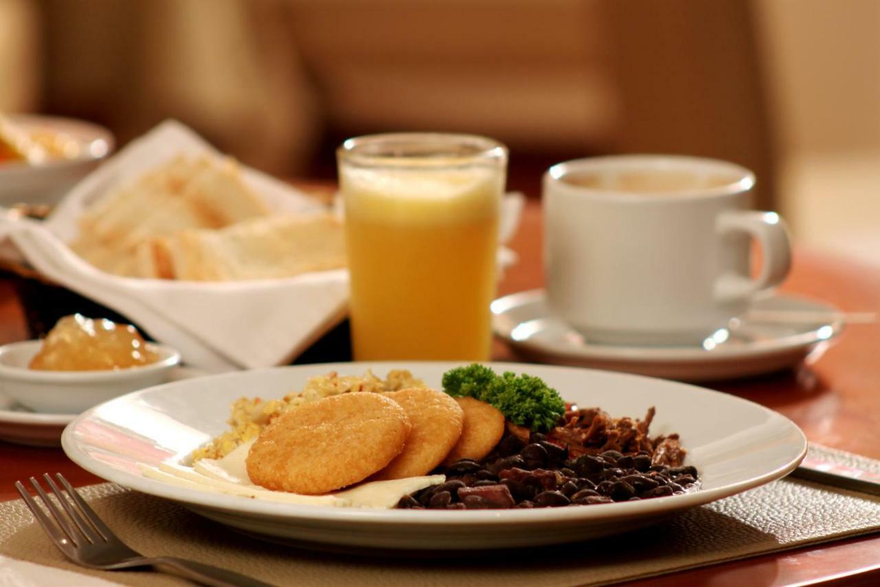 Hotel Cct Caracas Kültér fotó